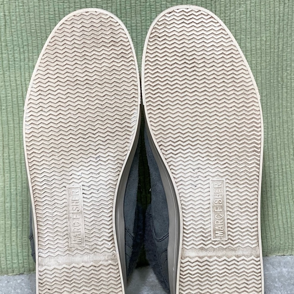 MARC FISHER Women's MFDARLEN-T Grey Suede Lined Boots Sneaker Shoes SZ 9.5M - Picture 9 of 12